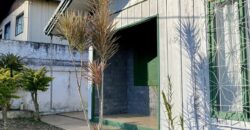Casa mista em Canta Galo
