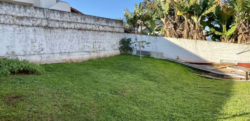 Casa mista em Canta Galo