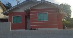 Casa 03 dormitórios