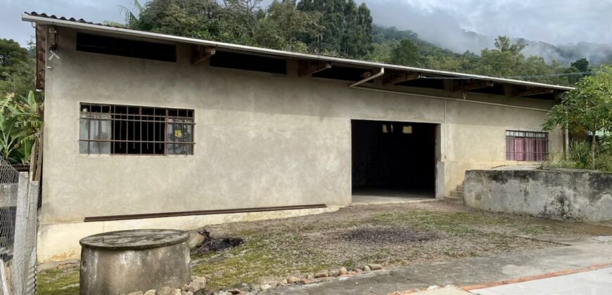 Terreno com Galpão