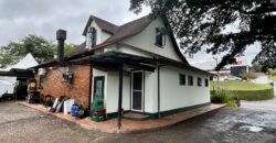 Casa Comercial
