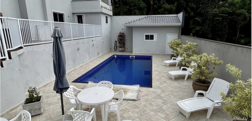 Casa Altíssimo Padrão