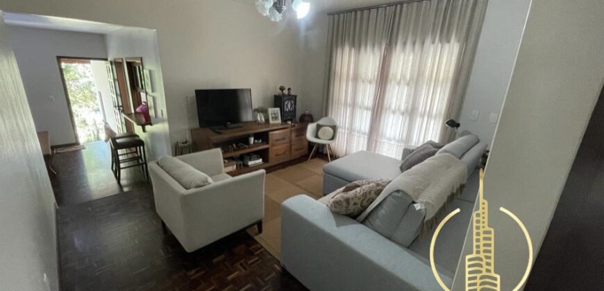 Casa 03 dormitórios