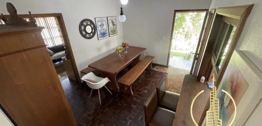 Casa 03 dormitórios