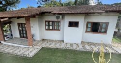 Casa 03 dormitórios