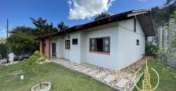 Casa 03 dormitórios