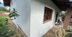 Casa 03 dormitórios