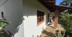 Casa 03 dormitórios