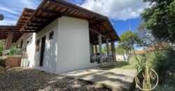 Casa 03 dormitórios