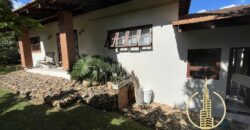 Casa 03 dormitórios