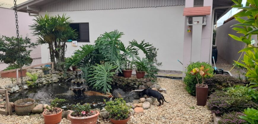 Casa 03 dormitórios – Jd. América