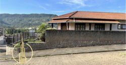 Casa 03 dormitórios