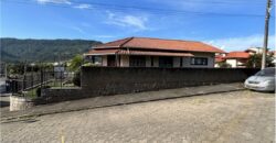 Casa 03 dormitórios