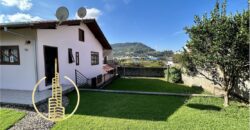 Casa 03 dormitórios