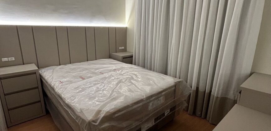 Apartamento Novo Semimobiliado
