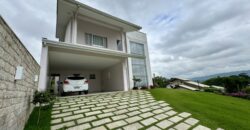 Casa Alto Padrão