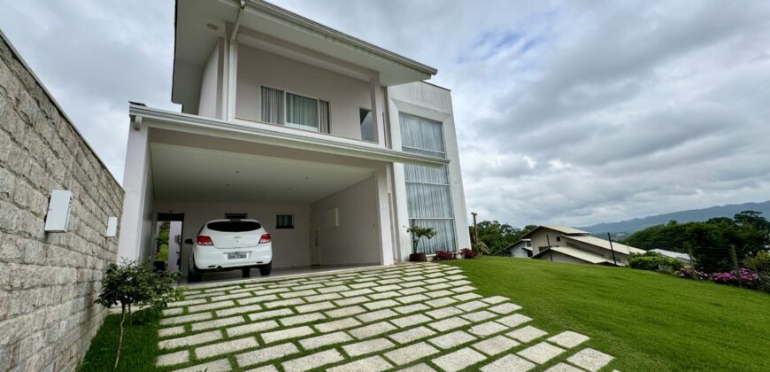 Casa Alto Padrão