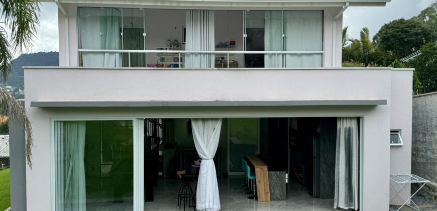 Casa Alto Padrão