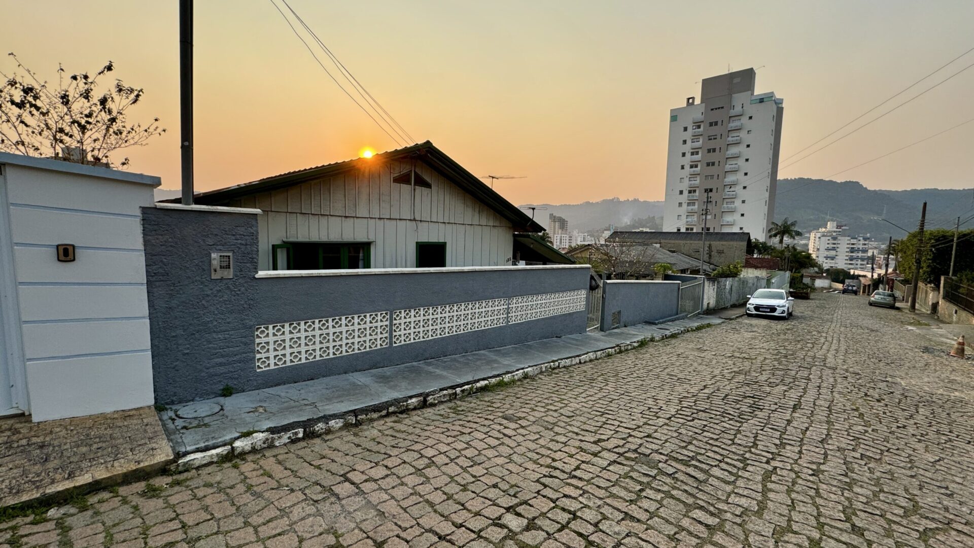 Casa 3 dormitórios – Centro