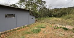 Galpão com amplo terreno Galpão com amplo terreno