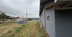 Galpão com amplo terreno Galpão com amplo terreno